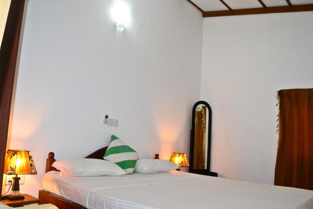 Ocean Breeze Villa Bussa Rum bild