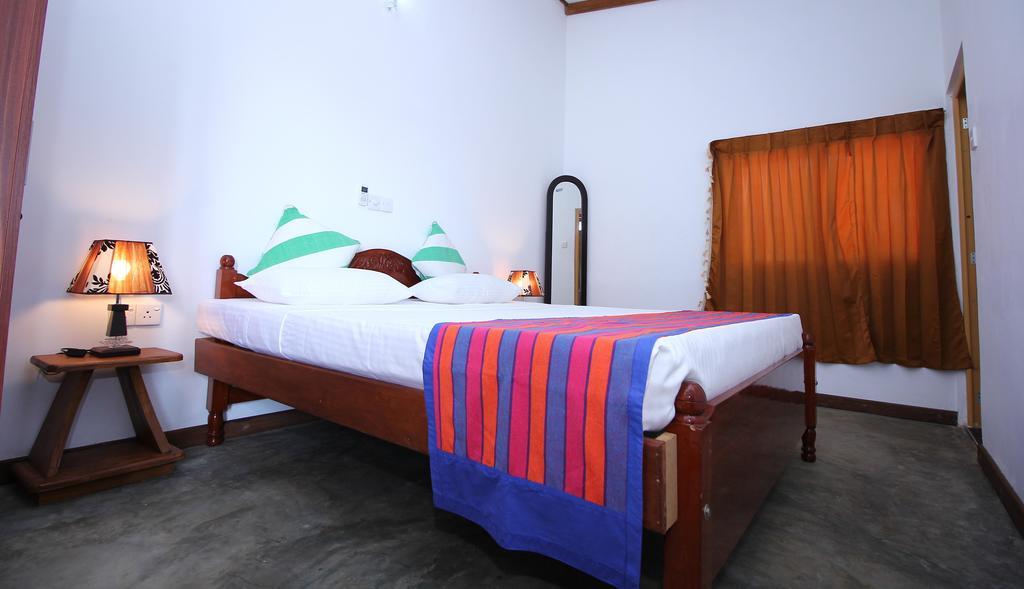 Ocean Breeze Villa Bussa Rum bild